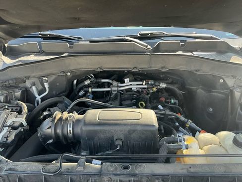 Certified 2023 Ford Explorer XLT RWD image 25
