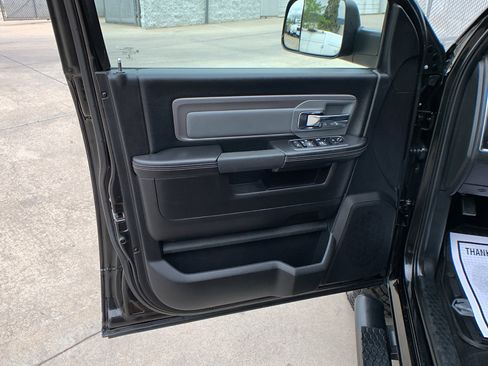 Used 2018 RAM 2500 Power Wagon w/ Leather & Luxury Group image 12