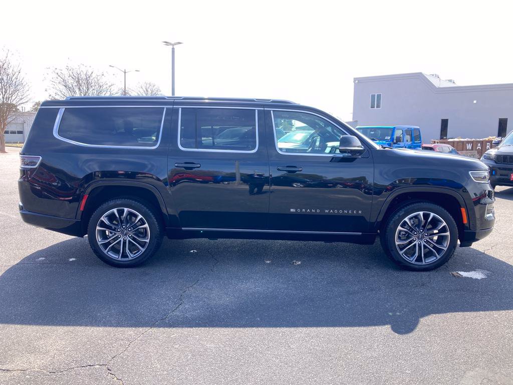 New 2024 Jeep Grand Wagoneer L Series III w/ Rear Seat Video Group 1 AWD/4WD image 7