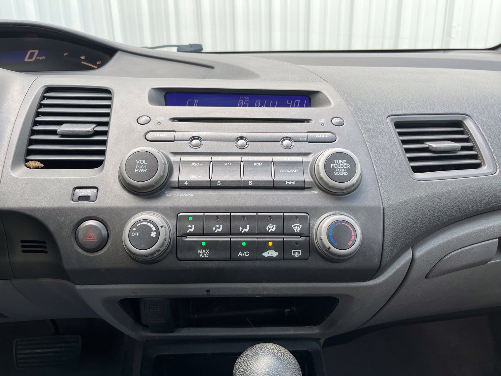Used 2011 Honda Civic LX image 23