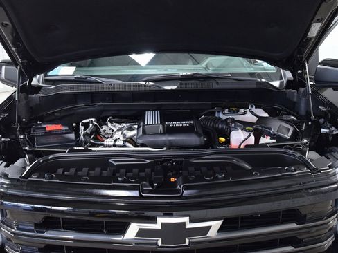 Used 2025 Chevrolet Silverado 1500 High Country w/ Midnight Edition image 27