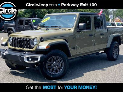 Certified 2025 Jeep Gladiator Sport