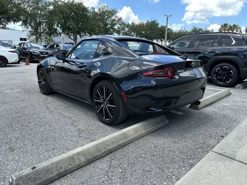 Used 2025 MAZDA MX-5 Miata RF Grand Touring RWD image 5
