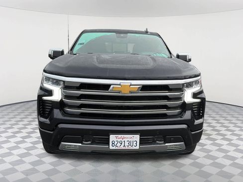 Used 2023 Chevrolet Silverado 1500 High Country w/ Technology Package image 2