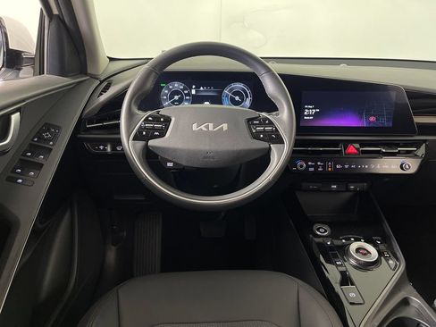 Used 2023 Kia Niro Wind FWD image 15