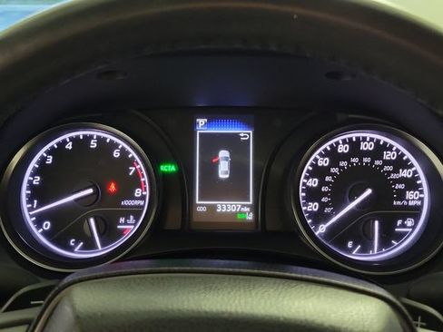 Used 2024 Toyota Camry SE FWD image 28