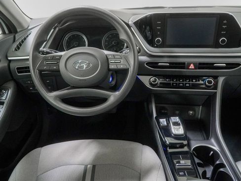Used 2022 Hyundai Sonata SE FWD image 21