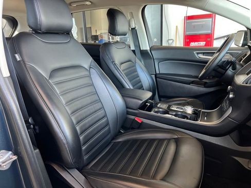 Used 2019 Ford Edge SEL w/ Equipment Group 201A image 33