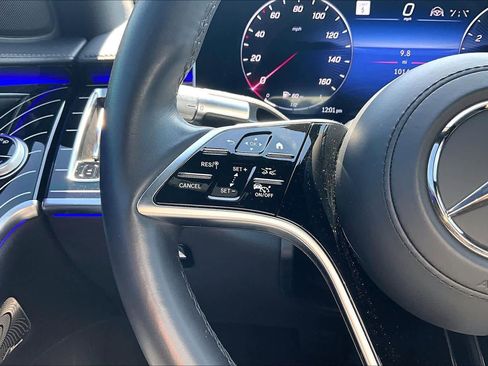 Used 2023 Mercedes-Benz S 500 4MATIC image 23