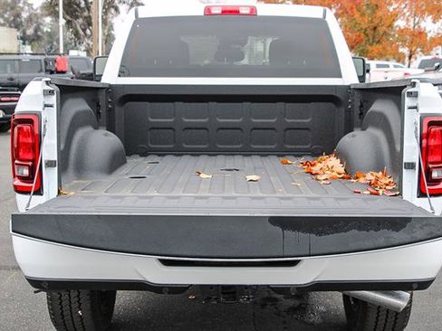 New 2026 RAM 2500 Big Horn image 24