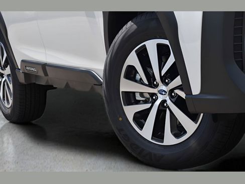 Used 2025 Subaru Outback Premium w/ Popular Package #1 image 10