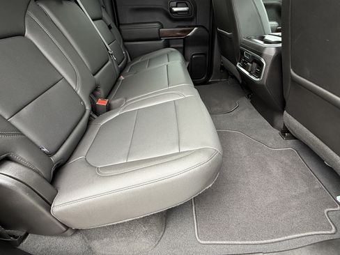 Used 2019 GMC Sierra 1500 SLT w/ SLT Premium Package AWD/4WD image 15