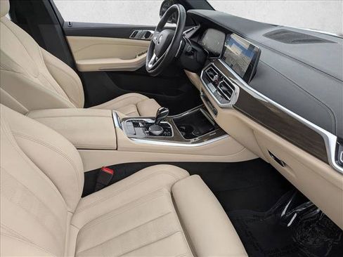 Certified 2022 BMW X5 xDrive40i w/ Premium Package image 24