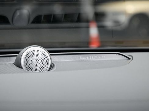 Certified 2024 Volvo V90 B6 Cross Country Ultimate image 33