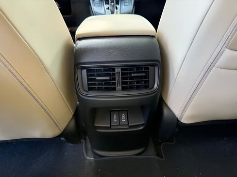 Used 2022 Honda CR-V EX-L image 11