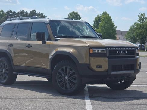 Used 2025 Toyota Land Cruiser w/ Premium Package AWD/4WD image 2