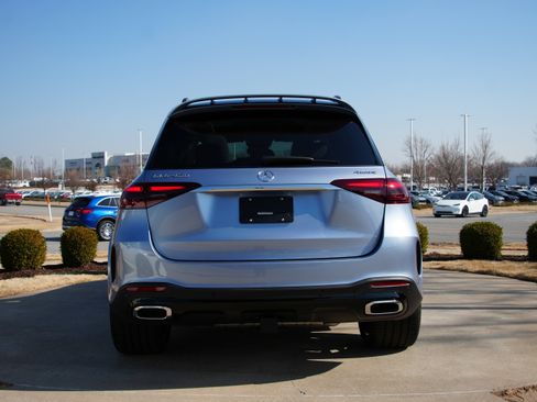 New 2026 Mercedes-Benz GLE 450 4MATIC image 4