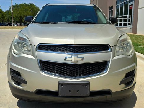 Used 2015 Chevrolet Equinox LS FWD image 2