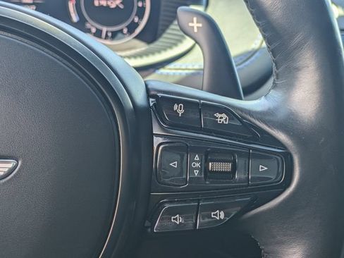Used 2021 Aston Martin DBX AWD/4WD image 27
