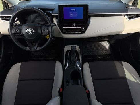 Used 2026 Toyota Corolla LE FWD image 11