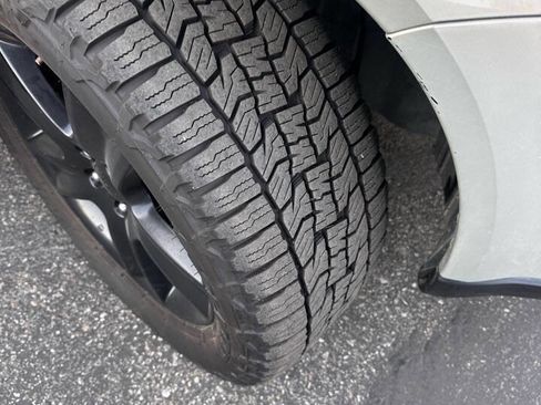 Used 2005 Subaru Outback 2.5XT Limited image 38