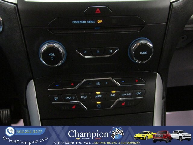Used 2016 Ford Edge SEL w/ Equipment Group 201A AWD/4WD image 33