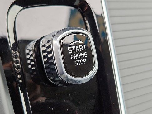 Used 2025 Volvo XC60 T8 Core w/ Protection Package Premier image 23