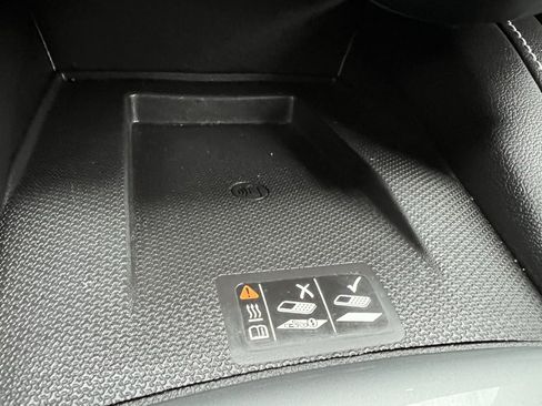 Used 2023 Chevrolet Blazer LT w/ Convenience Package image 42