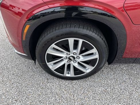 New 2026 Cadillac Vistiq Luxury AWD/4WD image 10
