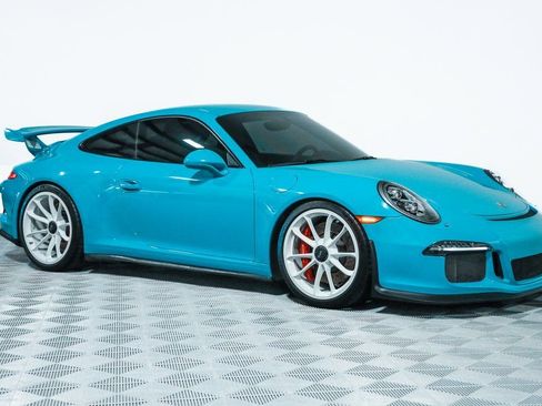 Used 2015 Porsche 911 GT3 image 7