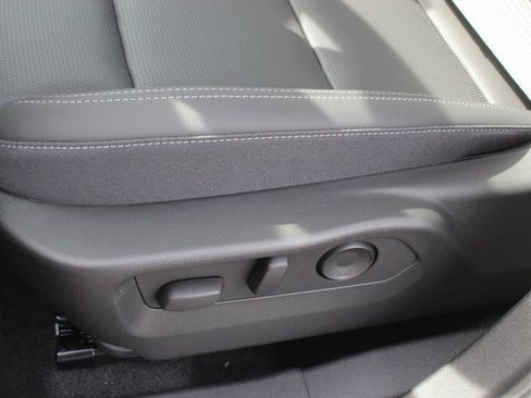 New 2025 Buick Envision Preferred image 19