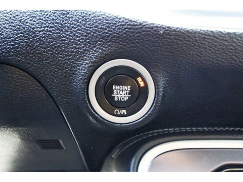 Used 2020 Dodge Challenger SXT w/ Driver Convenience Group image 21