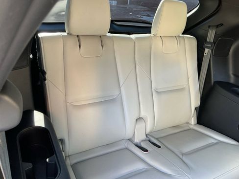 Used 2023 MAZDA CX-9 Signature image 29