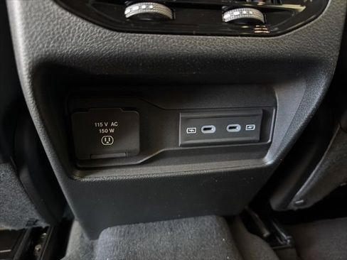 New 2026 Jeep Grand Cherokee L 4WD image 16