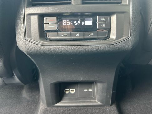 Used 2021 Volkswagen Atlas SE w/ Towing Package image 22