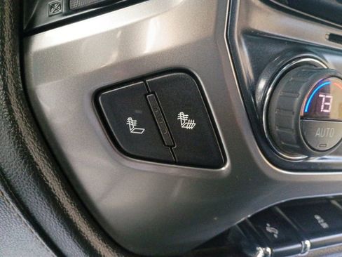 Used 2018 Chevrolet Silverado 2500 LTZ w/ Duramax Plus Package image 29