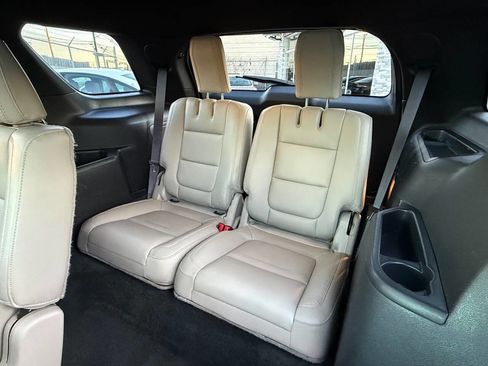Used 2015 Ford Explorer Limited w/ Equipment Group 302A image 13