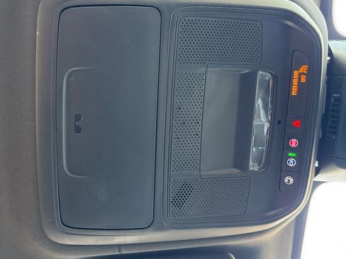 Used 2026 Chevrolet Equinox LT w/ Convenience Package II image 16