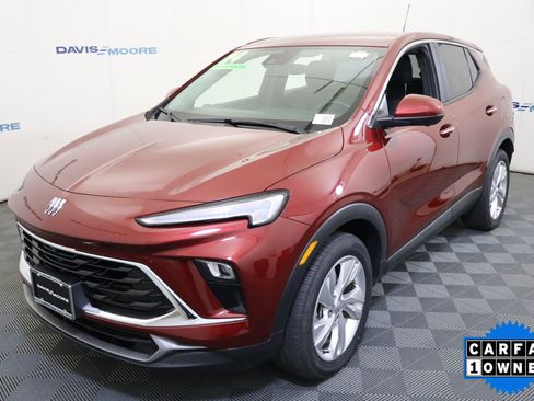Used 2024 Buick Encore GX Preferred w/ Advanced Technology Package FWD image 12