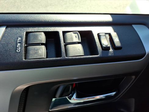 Used 2023 Toyota 4Runner Limited AWD/4WD image 25