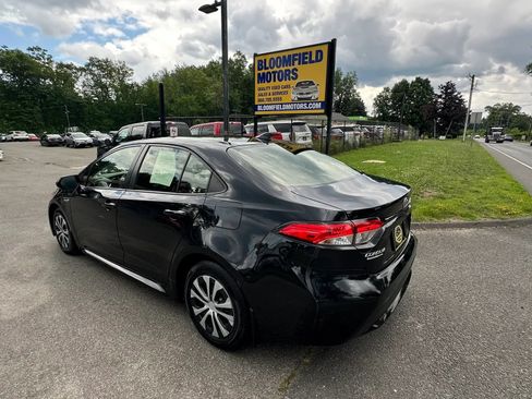 Used 2020 Toyota Corolla LE FWD image 7