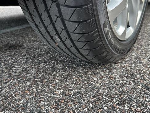 Used 2016 Chevrolet Volt Premier w/ Driver Confidence Package image 44