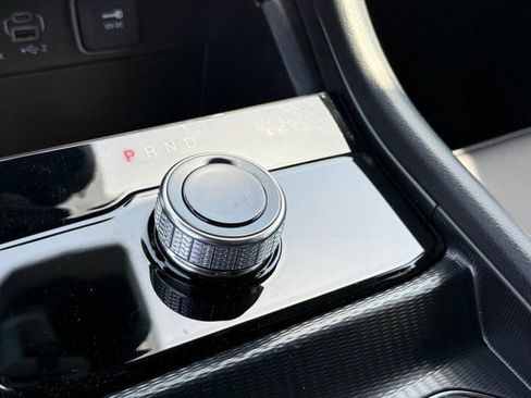 New 2025 Jeep Grand Cherokee L Limited w/ Black Appearance Package image 23