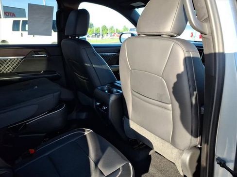 Used 2024 GMC Acadia Denali w/ LPO, Floor Liner Package image 24