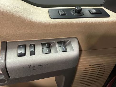 Used 2014 Ford F350 Lariat w/ Lariat Ultimate Package AWD/4WD image 19