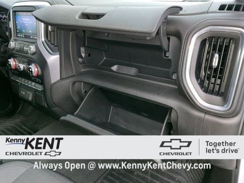 Used 2021 GMC Sierra 1500 SLE image 22