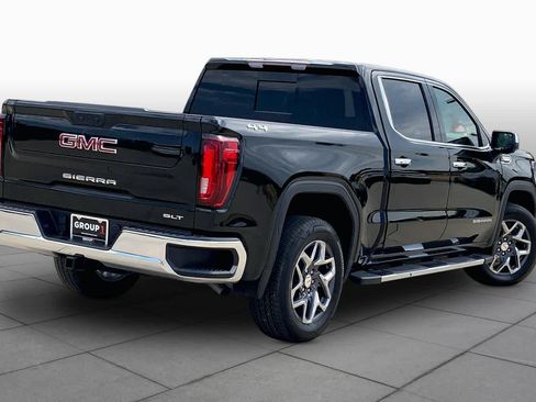 Used 2024 GMC Sierra 1500 SLT AWD/4WD image 12