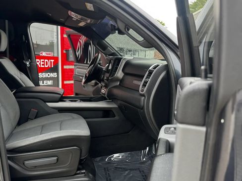 Used 2021 RAM 1500 Big Horn AWD/4WD image 17