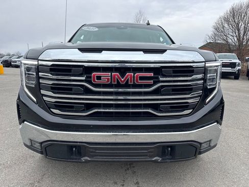 Used 2023 GMC Sierra 1500 SLT image 31