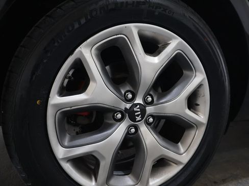 Used 2019 Kia Sorento SX w/ SX Touring Package FWD image 31